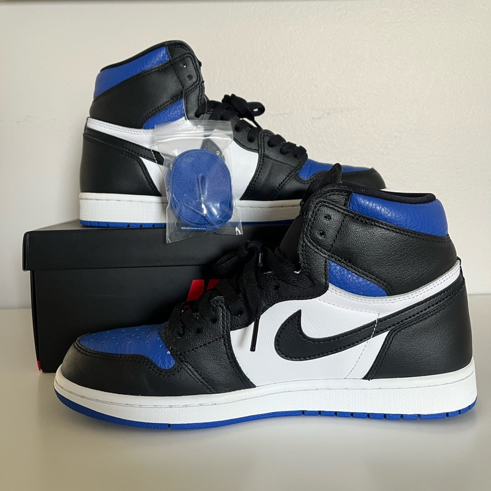 Air Jordan 1 Retro High Royal Toe, Used (Size US Men’s 10.0) - Picture 2 of 5